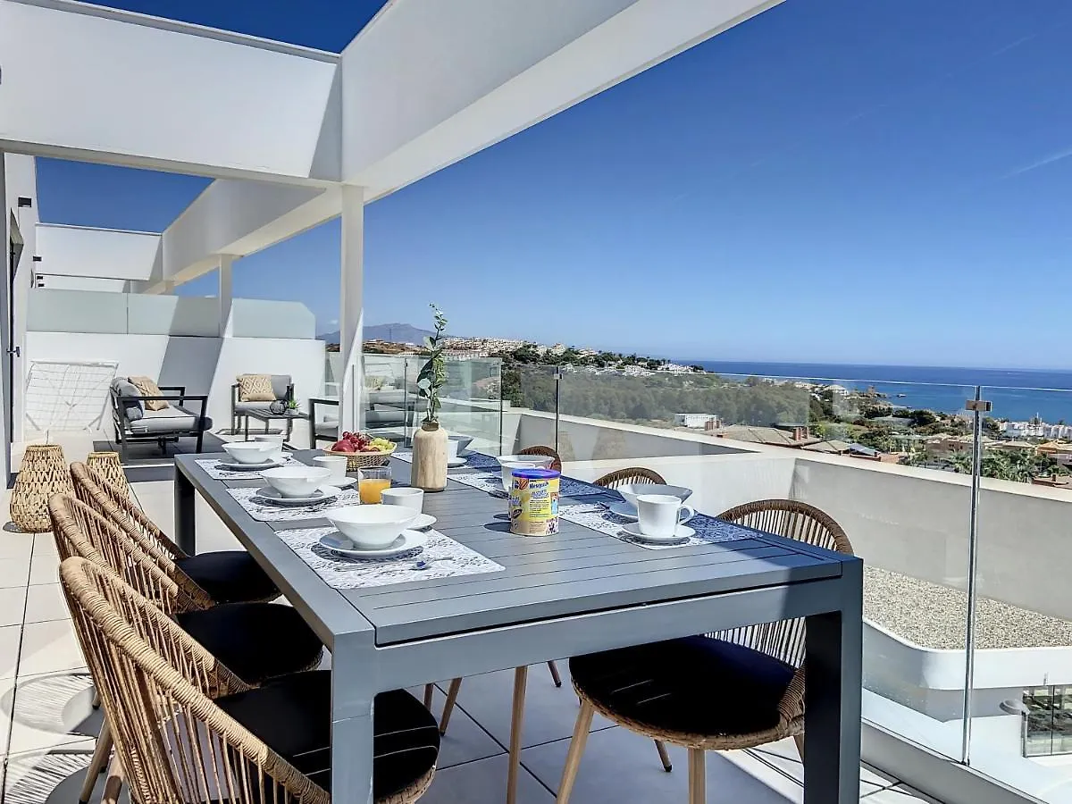 Apartament Via Celere 2334 Luxury Sea View Penthouse Casares Hiszpania