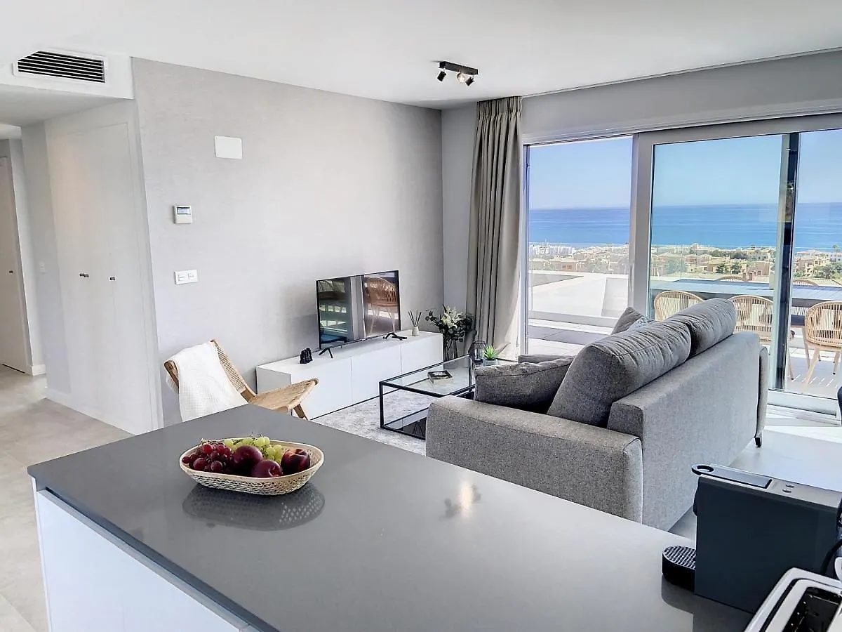 Apartament Via Celere 2334 Luxury Sea View Penthouse Casares 0*,  Hiszpania